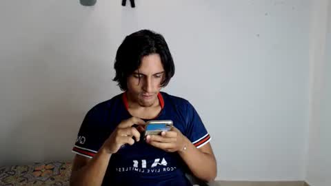 Snapshot of escanor_legendary chatting on 09-17-25, 01:07 Scanor online show from 09-17-25, 01:07