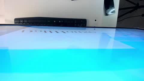 Snapshot of escarleth__ chatting on 12-31-24, 12:36 Escarlet online show from 12-31-24, 12:36