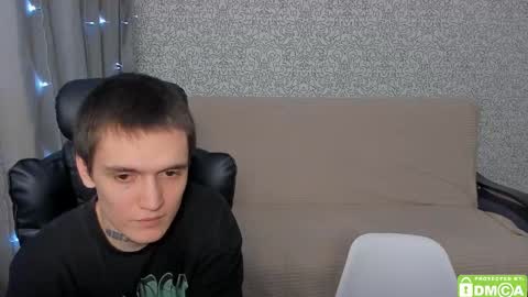 Snapshot of eshcka chatting on 02-11-25, 05:40 Megan and Brad online show from 02-11-25, 05:40