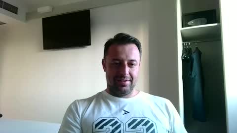 esibizionista 91 online show from 10-15-25, 04:40