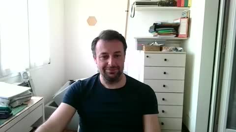 esibizionista 91 online show from 04-17-26, 03:37