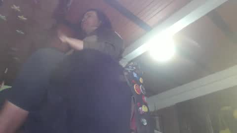 Snapshot of eskelaswd chatting on 01-10-25, 05:15 Eskela911 online show from 01-10-25, 05:15