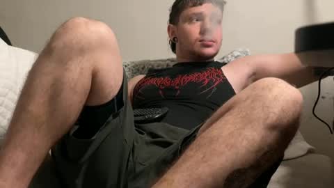 Snapshot of eskol212 chatting on 10-13-25, 02:33 eskol212 online show from 10-13-25, 02:33