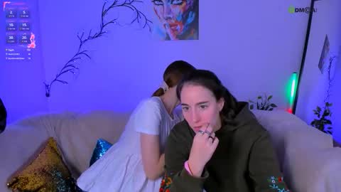 esma_shine online show from 10-16-25, 07:48