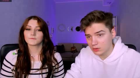 esma_shine online show from 11-16-25, 08:25