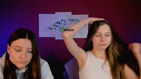 Snapshot of esme_moore_ chatting on 12-02-25, 07:53 esme_moore_ online show from 12-02-25, 07:53