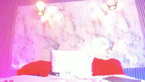 esmeralda online show from 12-19-24, 12:56
