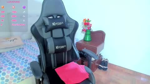 esme online show from 03-09-25, 08:31