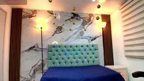 Esmeralda  online show from 12-15-25, 11:36