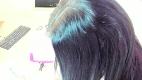 Snapshot of esmeraldalindsey chatting on 11-20-25, 08:30 ESMERALDA online show from 11-20-25, 08:30