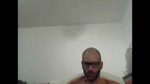 Snapshot of especially871850 chatting on 04-06-26, 06:31 especially871850 online show from 04-06-26, 06:31