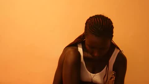 Eddah online show from 11-28-25, 04:48