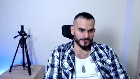 Esteban Fernandez online show from 03-03-26, 04:07