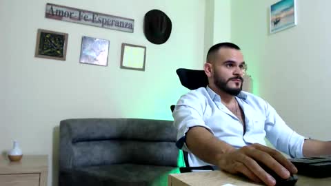 Esteban Fernandez online show from 03-16-26, 07:45