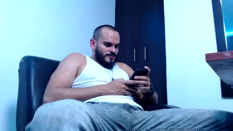 Esteban Fernandez online show from 05-28-26, 02:53
