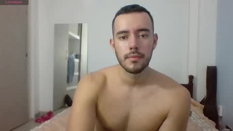 Esteban Reyes  independent model online show from 11-26-25, 01:50