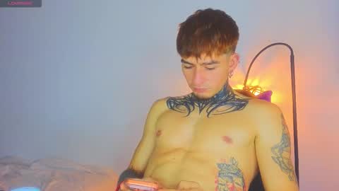 Esteban independent model online show from 12-17-25, 03:56