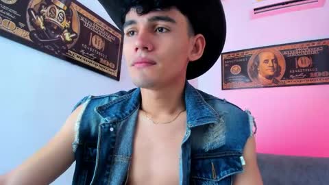 Esteban online show from 01-07-25, 12:20