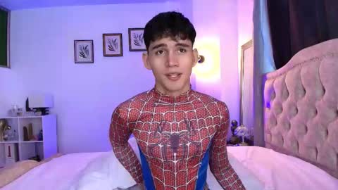 Esteban online show from 11-25-25, 11:21