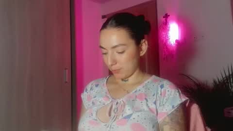 Snapshot of estefa1 chatting on 01-07-26, 06:38 estefa1 online show from 01-07-26, 06:38