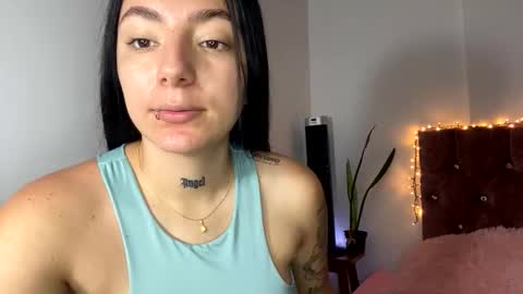 Snapshot of estefa1 chatting on 03-02-26, 05:42 estefa1 online show from 03-02-26, 05:42