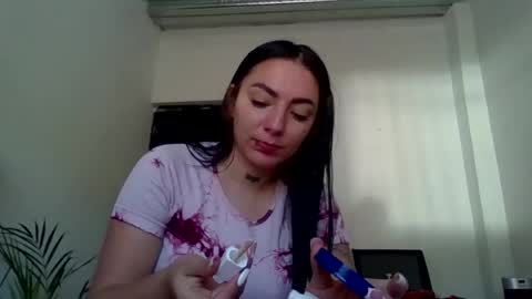 Snapshot of estefa1 chatting on 07-18-26, 07:28 estefa1 online show from 07-18-26, 07:28