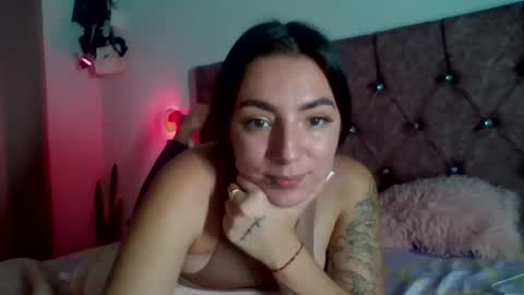 Snapshot of estefa1 chatting on 07-24-26, 02:20 estefa1 online show from 07-24-26, 02:20