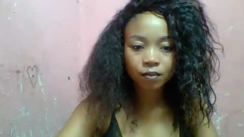 estelah20 online show from 12-02-25, 04:51