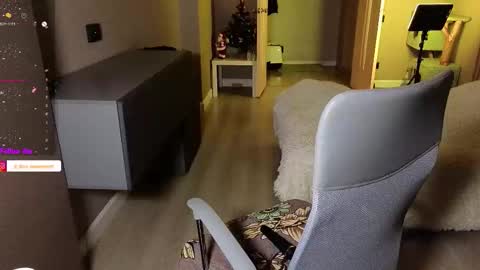 Estelle online show from 01-17-26, 09:29