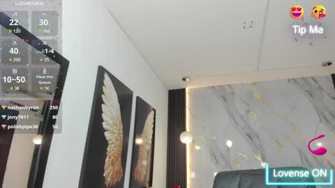 Snapshot of estephany_doll chatting on 01-31-25, 05:10 Estephany online show from 01-31-25, 05:10