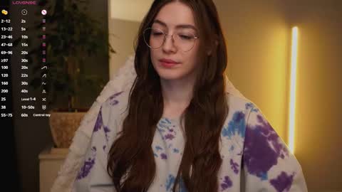 Ester online show from 10-06-25, 01:36