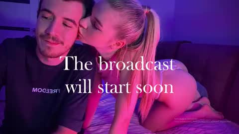 Snapshot of ester_vixen chatting on 12-21-25, 05:09 Ester online show from 12-21-25, 05:09