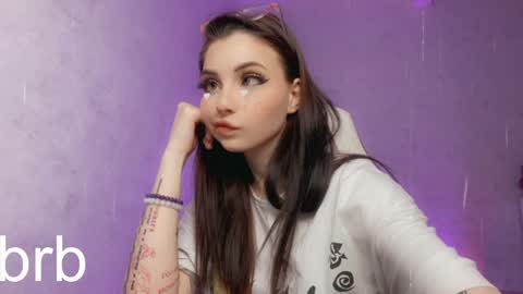 Ester online show from 01-18-25, 02:14