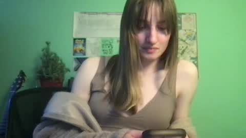 Esther Grey online show from 01-24-25, 11:12