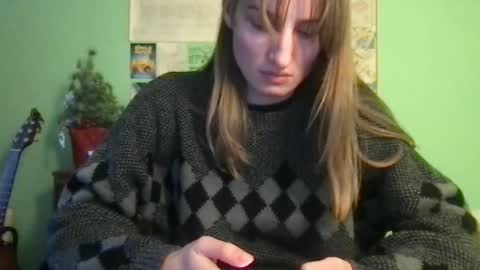 Esther Grey online show from 01-27-25, 11:33