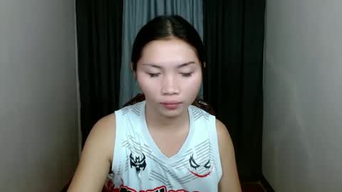 Snapshot of estherlust chatting on 04-24-26, 02:03 IRIS online show from 04-24-26, 02:03