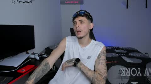 estivenvel online show from 03-25-26, 04:46