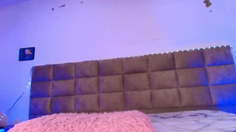 Snapshot of estrella_hanks_ chatting on 09-24-25, 11:57 Estrella online show from 09-24-25, 11:57