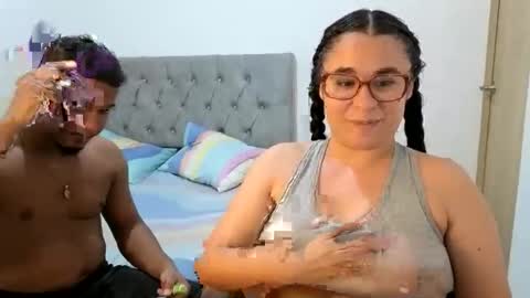 Snapshot of estrellajunior chatting on 06-11-26, 03:04 estrellajunior online show from 06-11-26, 03:04