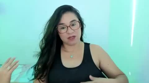 Snapshot of estrellajunior chatting on 07-17-26, 11:28 estrellajunior online show from 07-17-26, 11:28