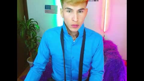 Snapshot of estrellita__jordan chatting on 01-19-25, 04:54 JORDAN online show from 01-19-25, 04:54