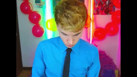 Snapshot of estrellita__jordan chatting on 02-13-25, 09:51 JORDAN online show from 02-13-25, 09:51