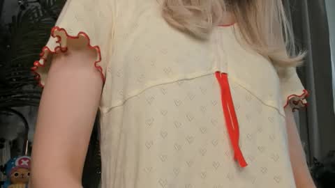 Natalie online show from 03-22-26, 05:55