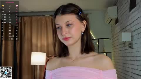 Snapshot of ethalhatchell chatting on 09-09-25, 06:07 Elsa online show from 09-09-25, 06:07