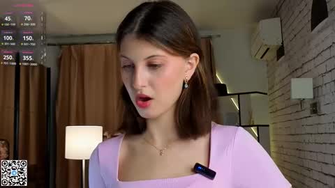 Snapshot of ethalhatchell chatting on 09-26-25, 06:12 Elsa online show from 09-26-25, 06:12