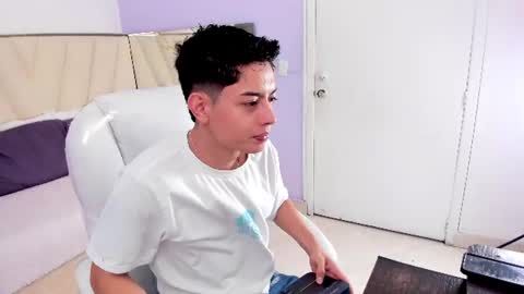 Snapshot of ethan12_ chatting on 06-14-26, 03:08 ethan12_ online show from 06-14-26, 03:08