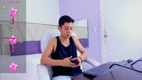 Snapshot of ethan12_ chatting on 07-18-26, 03:22 ethan12_ online show from 07-18-26, 03:22