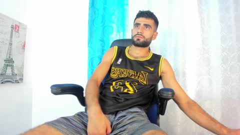 Ethan online show from 01-15-25, 02:46