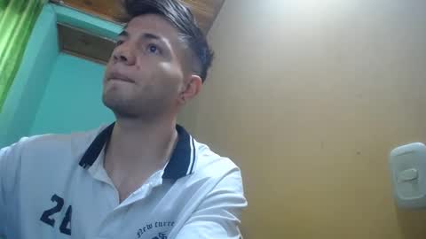 Snapshot of ethan_anavrin chatting on 01-25-25, 02:03 greetings sergi online show from 01-25-25, 02:03