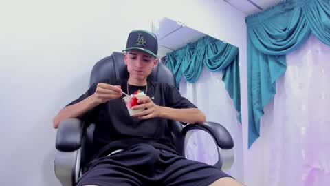 Ethan online show from 12-12-24, 09:04